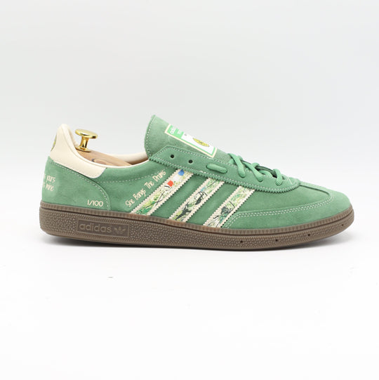 Adidas Spezial - She Bangs The Drums